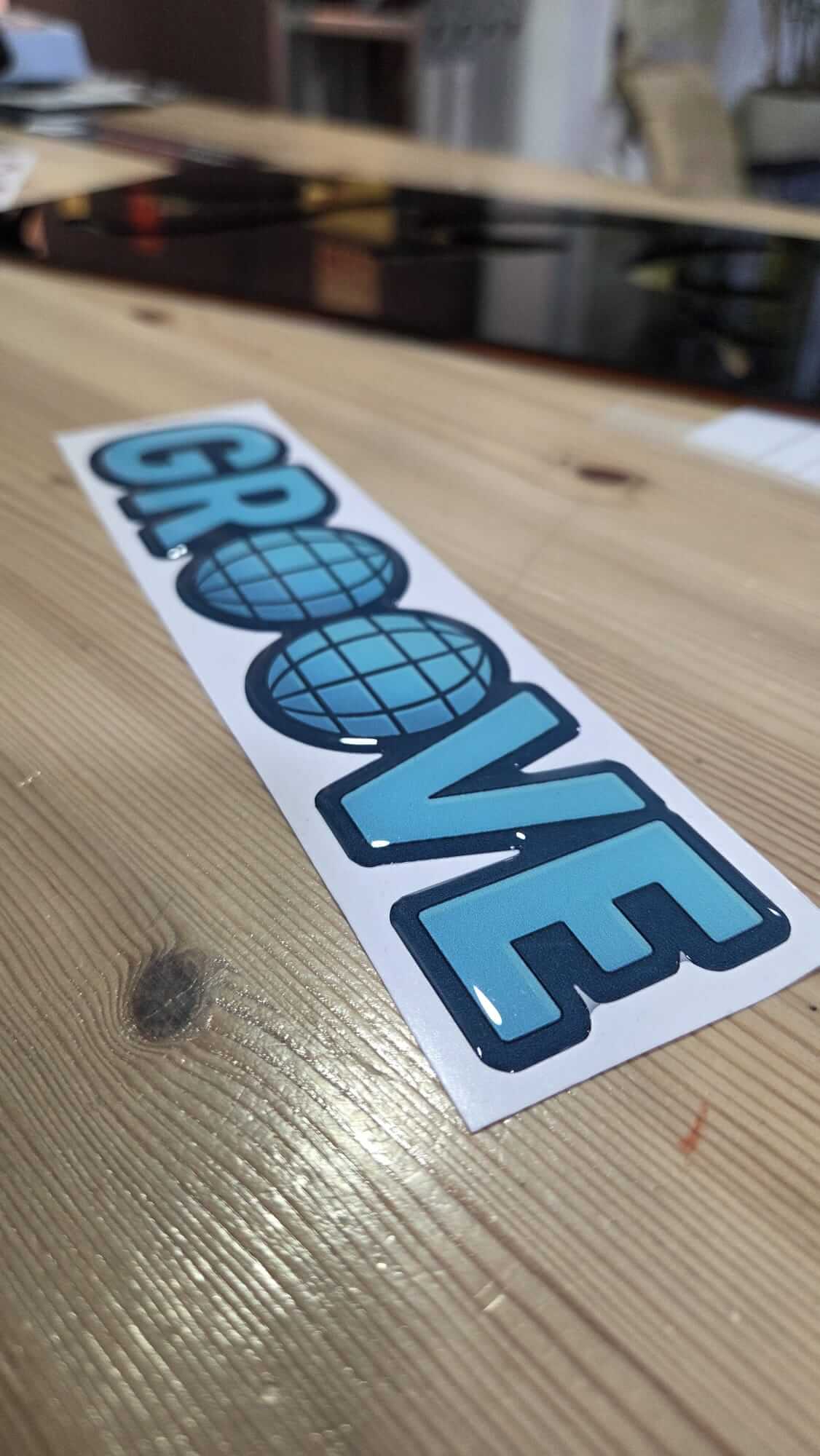 מדבקות קריסטל דום